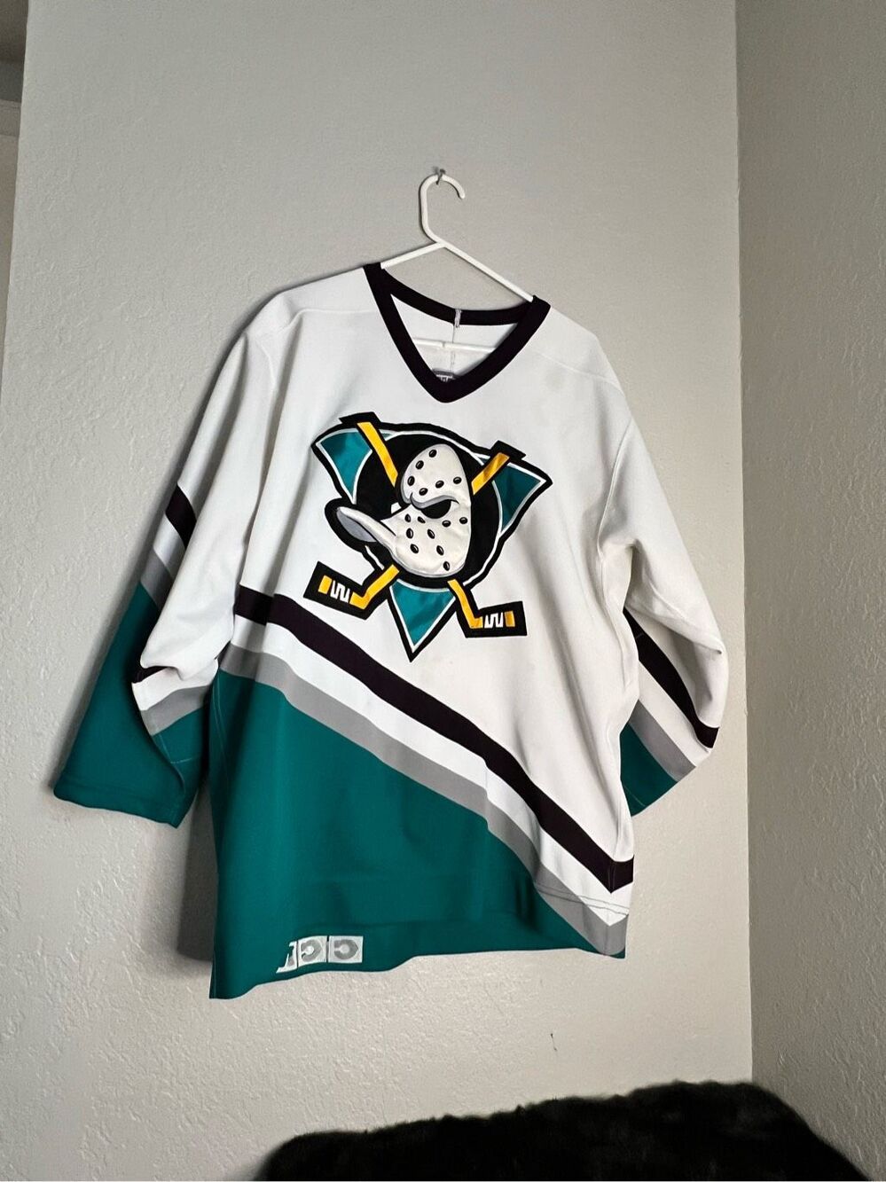 Vintage CCM Center Ice Anaheim Mighty Ducks NHL Jersey Fight Strap Men's XL 50